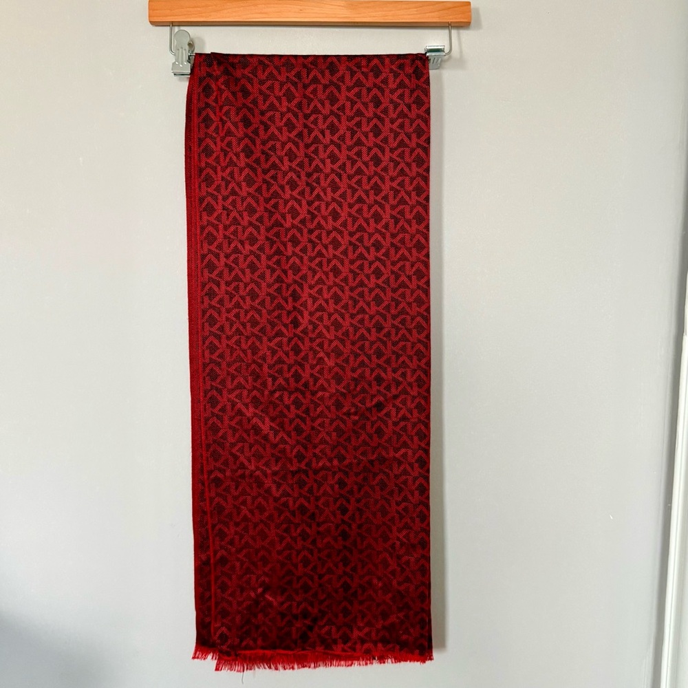 Gorgeous Red Patterned Soft Scarf 64 x 24